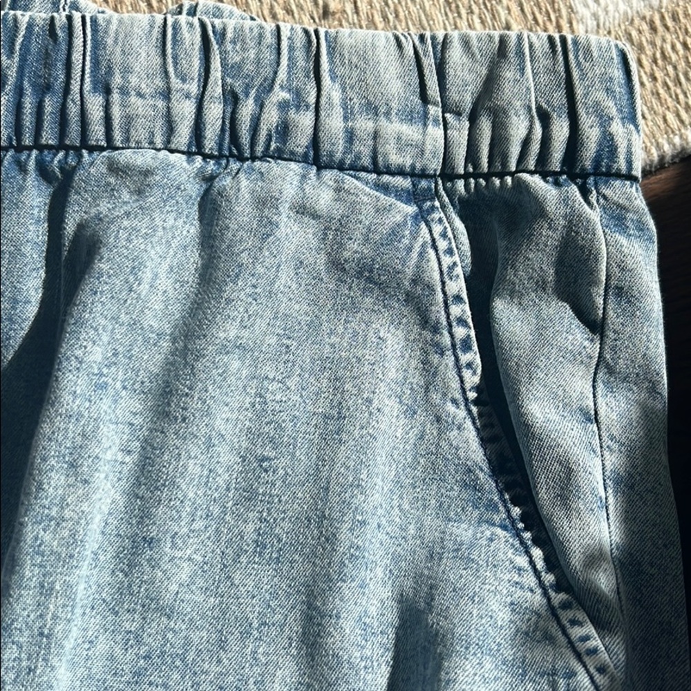 H&M High-Rise Acid Wash Denim Joggers NWT